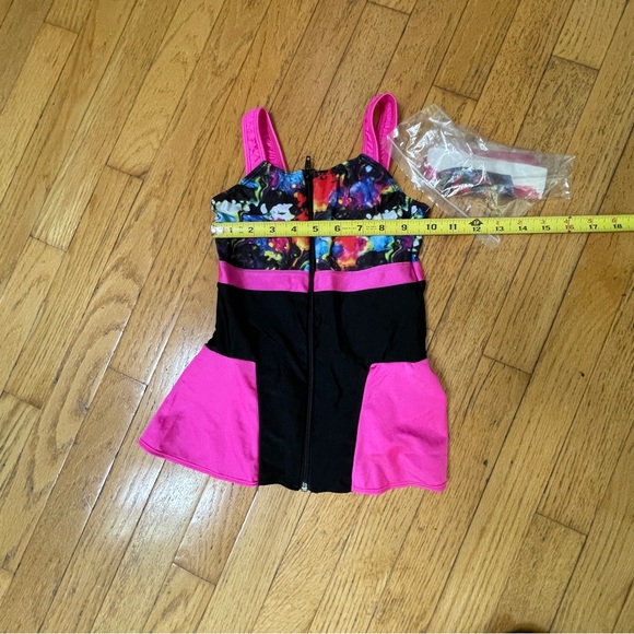 NWT Revolution 2 piece Halloween Dance Costume Size M - Picture 11 of 13